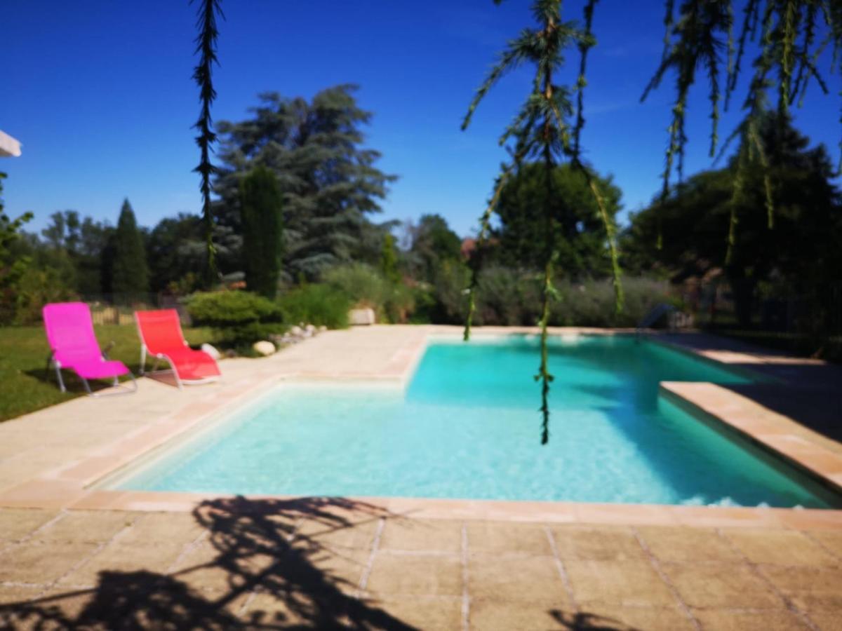 La Morgiane Bed & Breakfast Saint-Germain-les-Vergnes Exterior photo